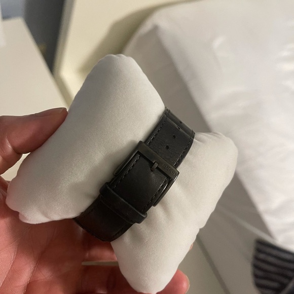 gucci watch